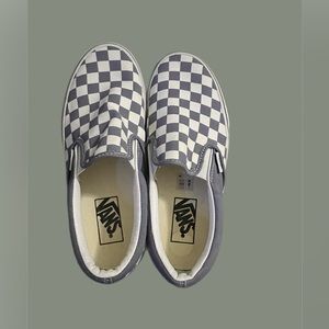NWOT slip on Vans
